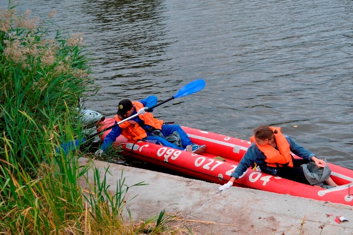 Сервіс MixFood вчергове долучився до прибирання річки Інгул Доставка MixFood робить Кропивницький чистіше